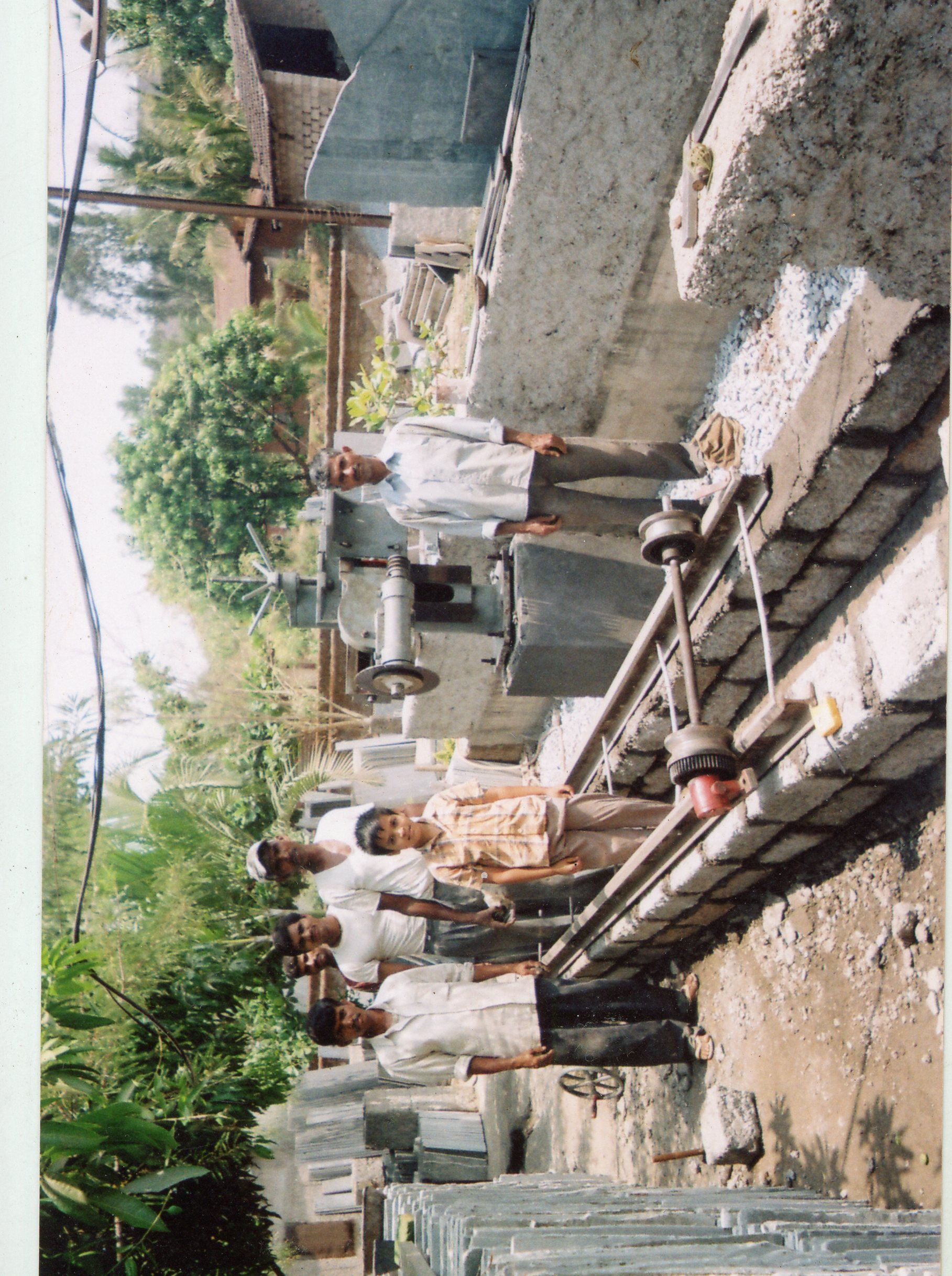 Kadappa-Granite cutting machine
